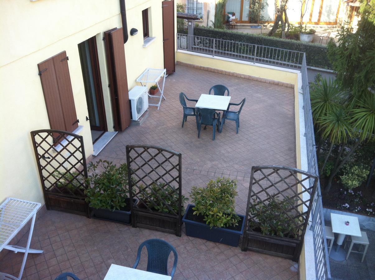 Апартаменти Borgo Antico Сан-Феліче-дель-Бенако Екстер'єр фото
